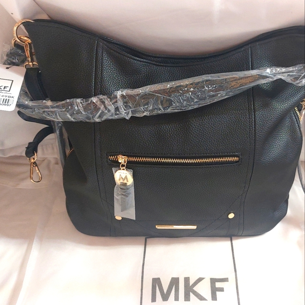 NWT Mia K.  collection Jordina 2 PCS Shoulder Bag with Matching Wallet.